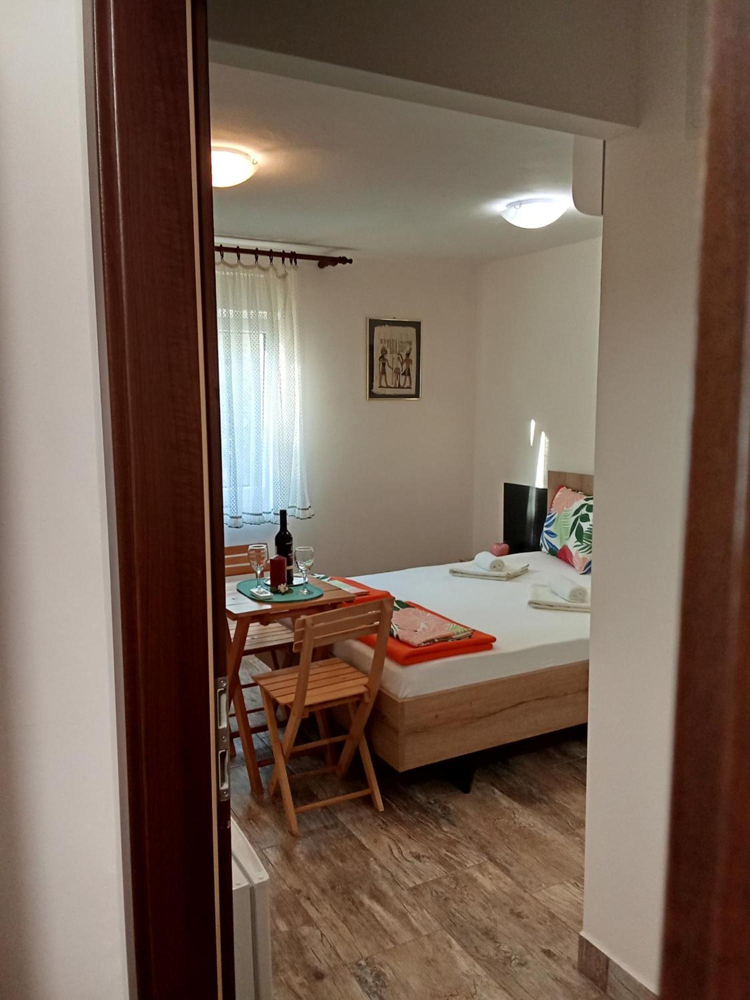 Apartments And Rooms Bova Baska  Exterior photo