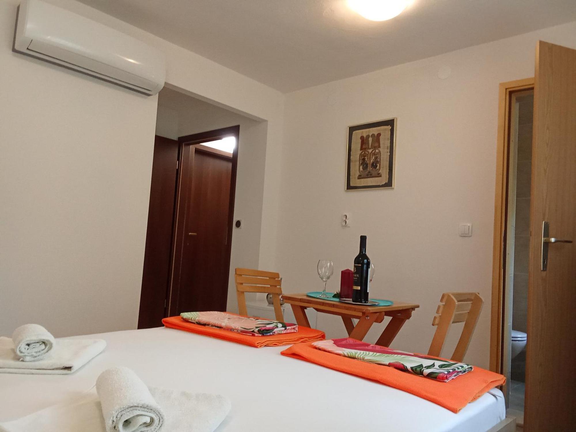Apartments And Rooms Bova Baska  Exterior photo